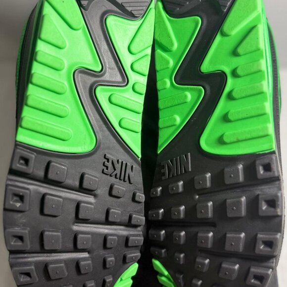 Undefeated x Nike Air Max 90 Black Green Spark Sz12 - | OG box and ex laces Rare - Picture 11 of 13